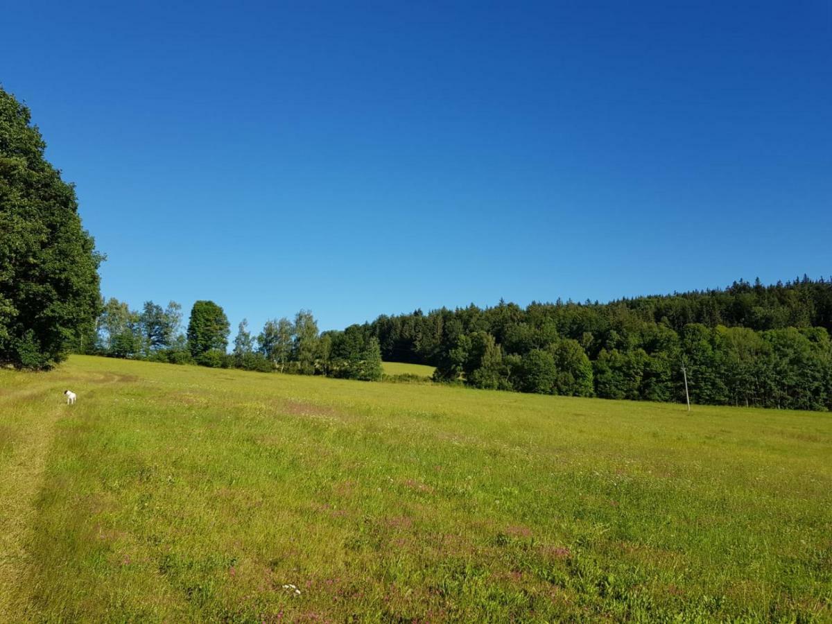 Apartman Na Vrsku Klenovice  ภายนอก รูปภาพ